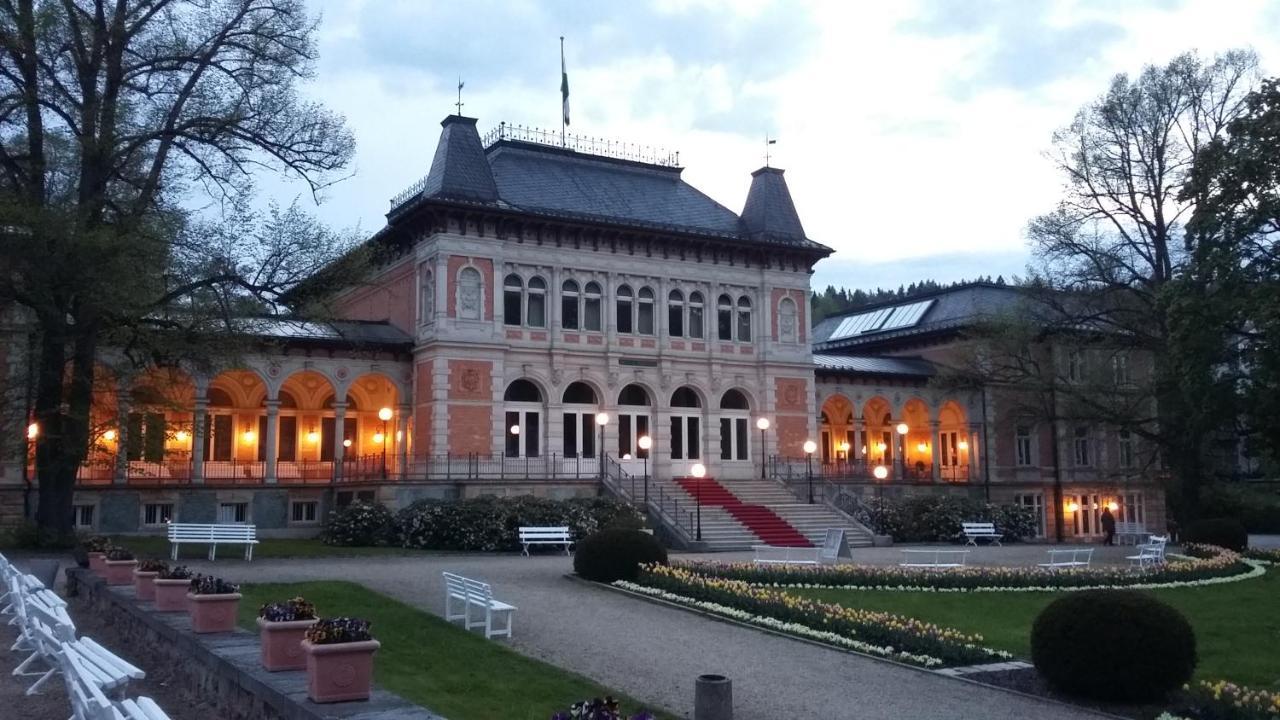 Hotel - Pension Vesta Bad Elster Eksteriør bilde